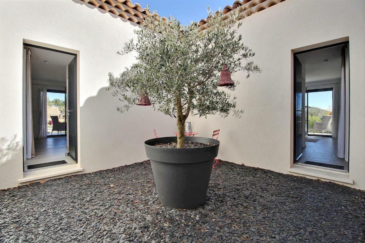 La Villa Aux Oliviers Flayosc Dış mekan fotoğraf