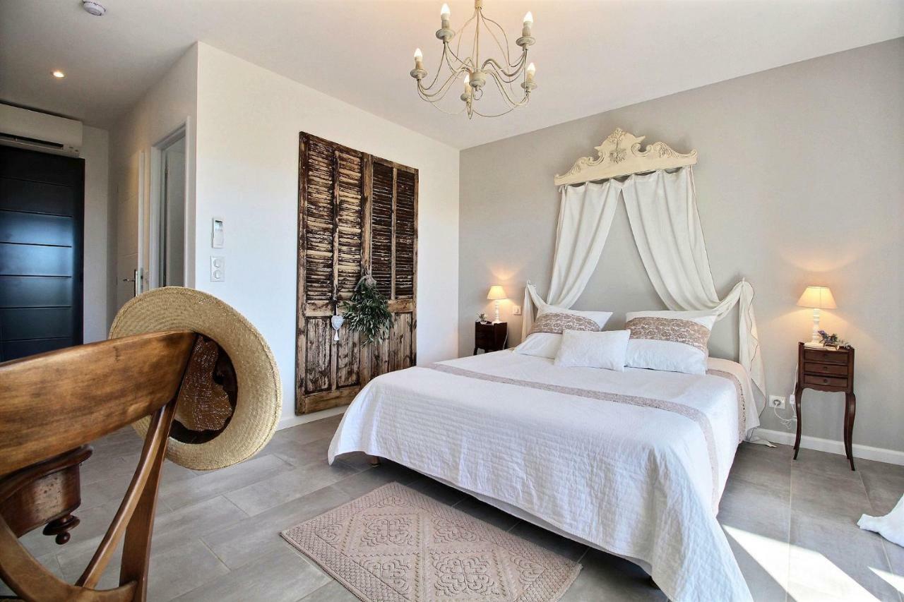 La Villa Aux Oliviers Flayosc Dış mekan fotoğraf